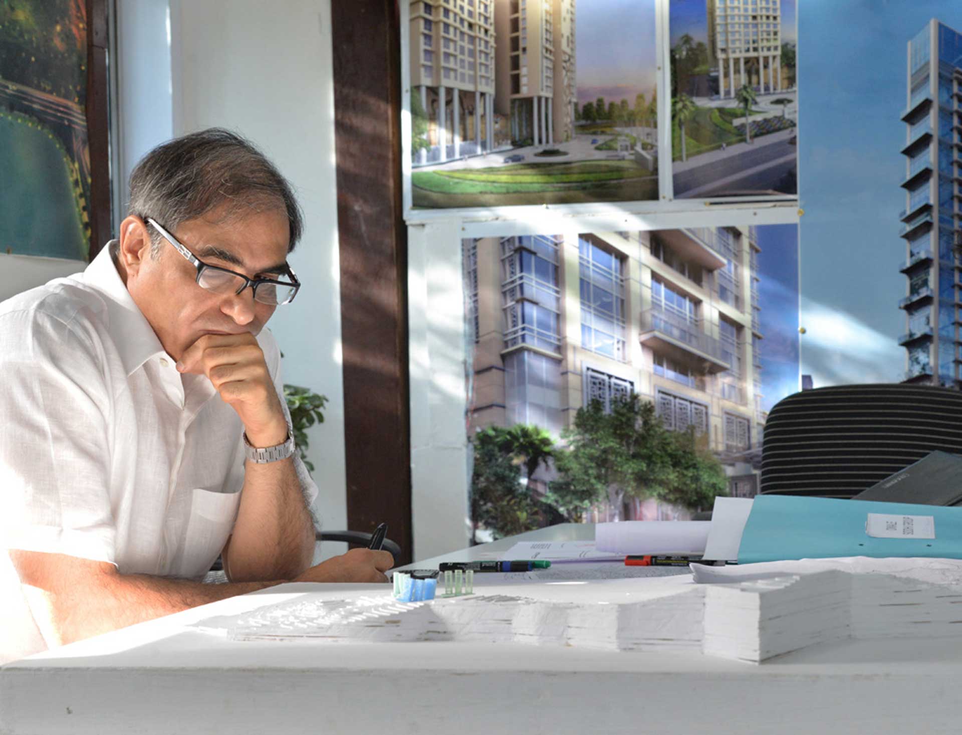 Hafeez Contractor