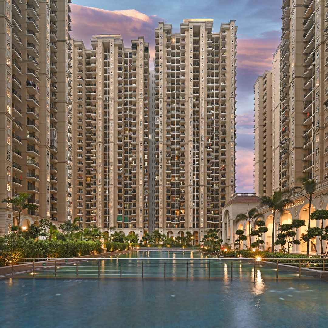 Prateek Grand Carnesia