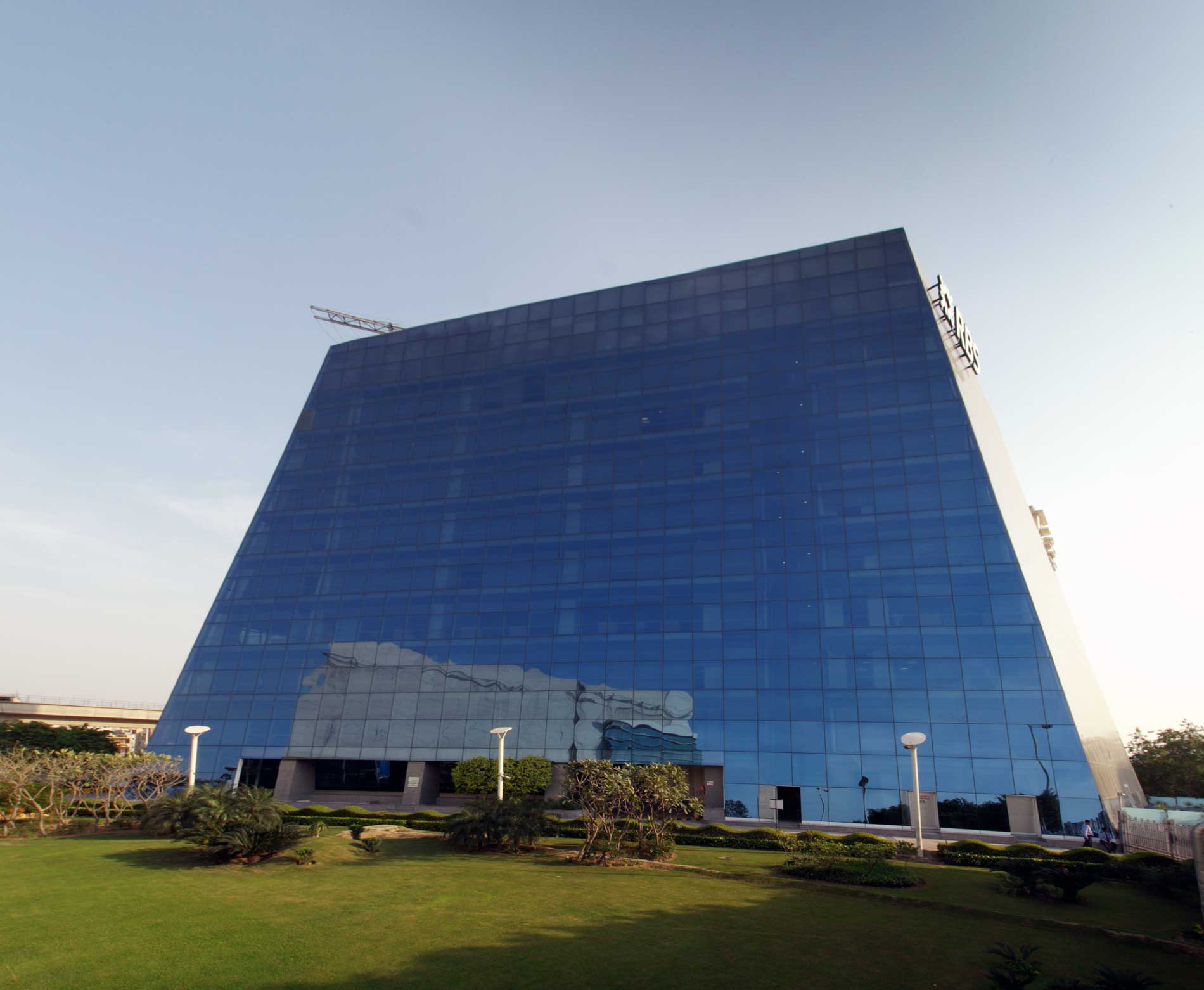 DLF - Building No 07A-07B 2