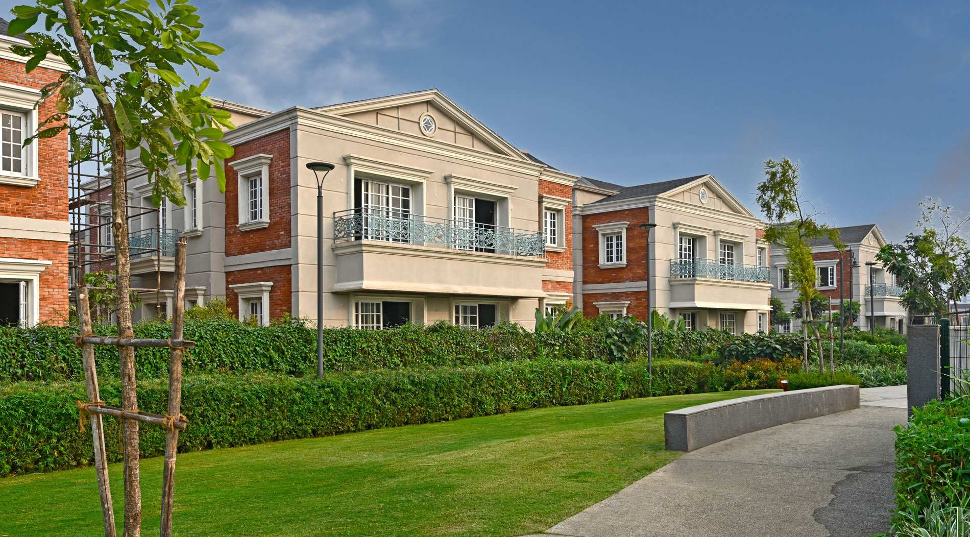 Lodha Villa Royale