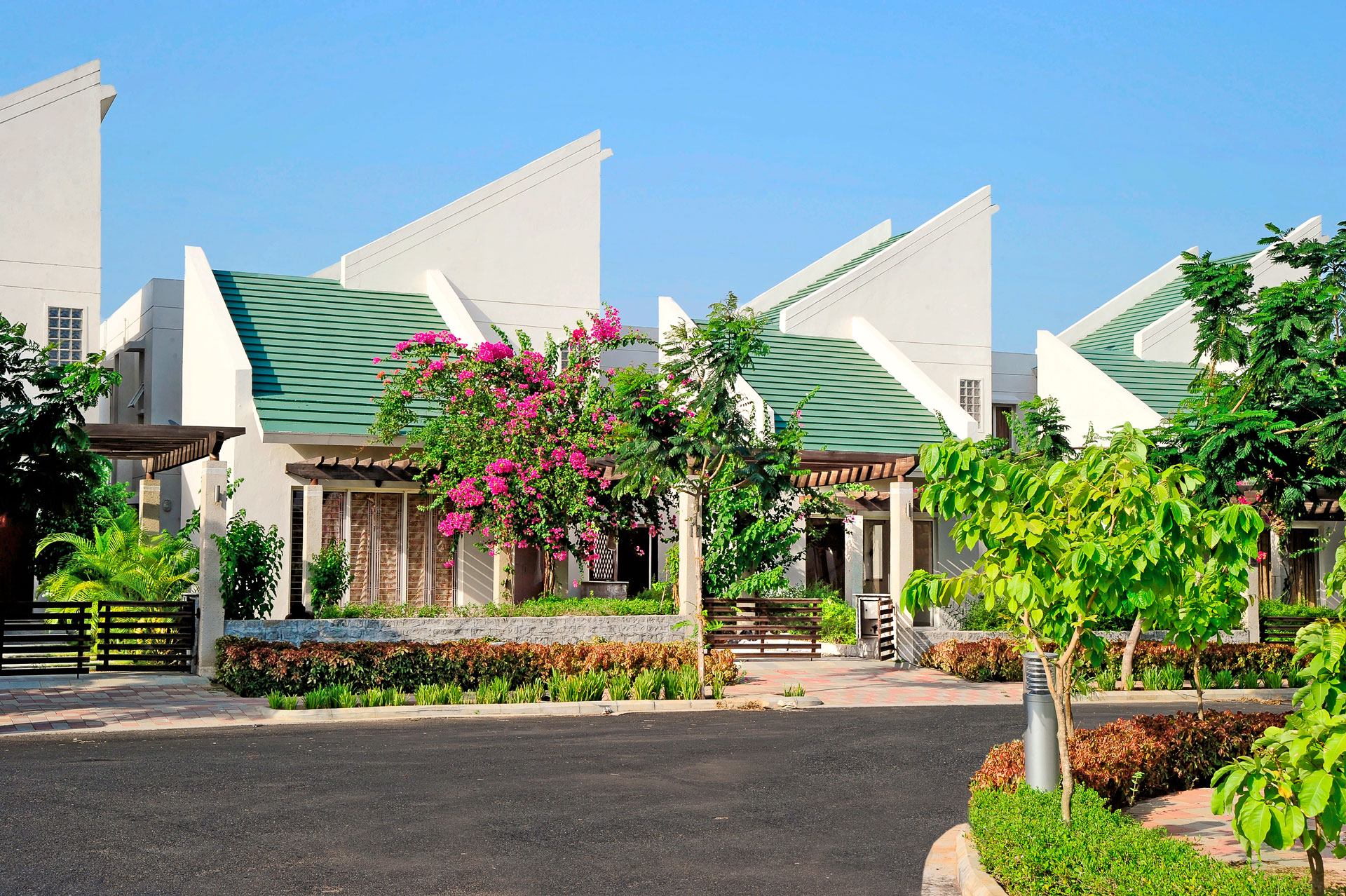 Mahindra World City